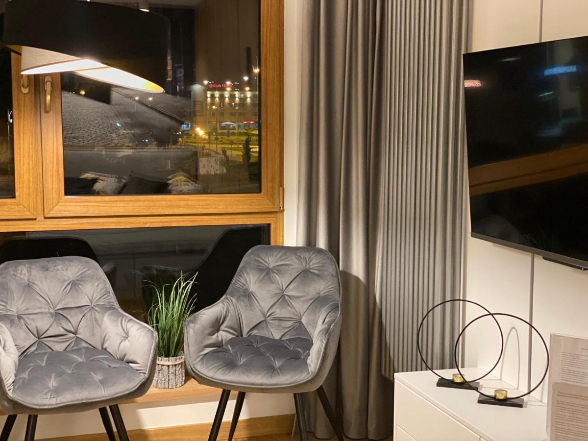 Family & Business Elegant Apartments Ventus IX Wiekow- Centrum Downtown New! Kielce Ngoại thất bức ảnh