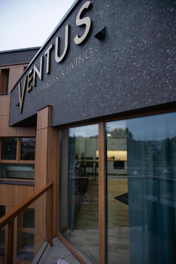 Family & Business Elegant Apartments Ventus IX Wiekow- Centrum Downtown New! Kielce Ngoại thất bức ảnh