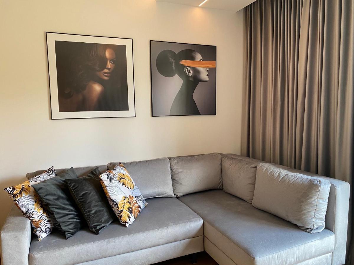 Family & Business Elegant Apartments Ventus IX Wiekow- Centrum Downtown New! Kielce Ngoại thất bức ảnh